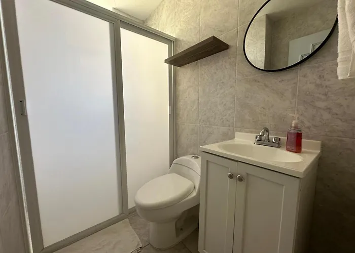 Luxury 3br Roma Norte - Wifi- Laundry- Sleeps 10 Apartment