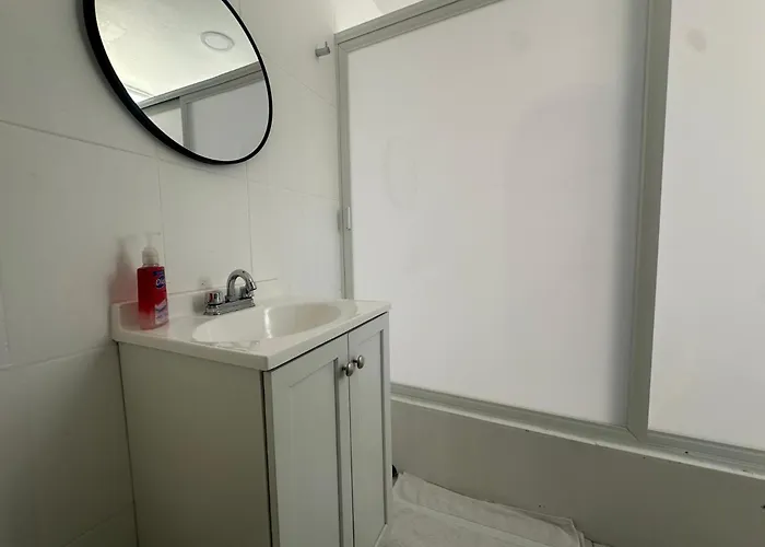 Luxury 3br Roma Norte - Wifi- Laundry- Sleeps 10 Apartment