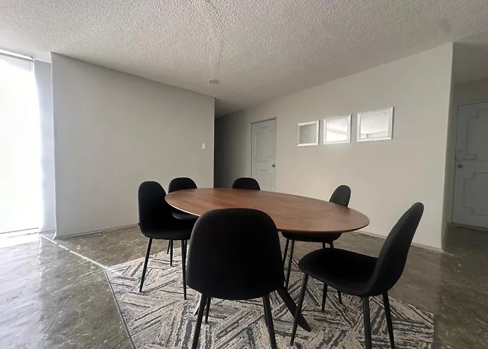 Luxury 3br Roma Norte - Wifi- Laundry- Sleeps 10 Apartment Mexico City