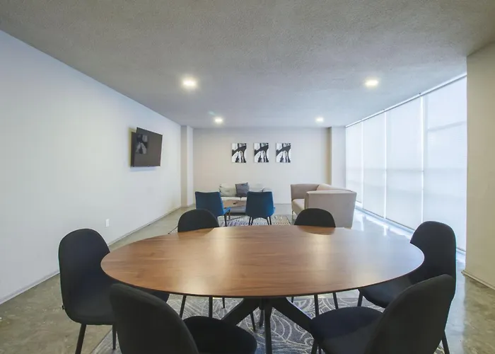Luxury 3br Roma Norte - Wifi- Laundry- Sleeps 10 *